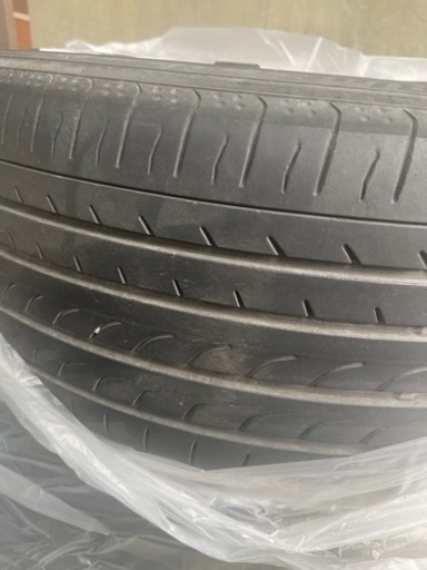 245/40R20