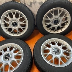 ノア　ホイール付スタッドレスタイヤ4本　AZR60G