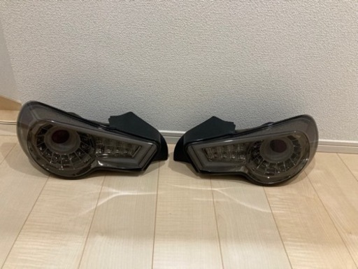 86テールランプ