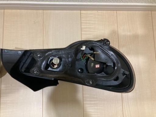 86テールランプ