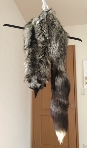 豪華なファー キツネ 狐 シルバーフォックス 大 襟巻き 毛皮 ショール マフラー