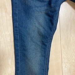 マタニティ　デニム　ジーンズ　マタニティデニム　Mの画像