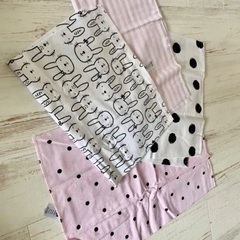 赤ちゃん　ラグ　タオル　おむつ替えシート　新品の画像