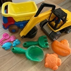 【取引中】ドイツ製ショベルカー、砂遊びセット　