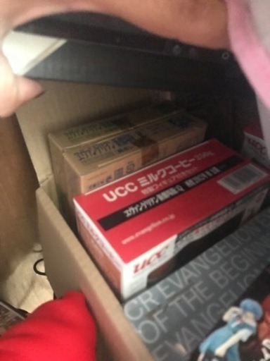 本日、明日で買取屋持っていきます。最終値下げ！エヴァ！レア！福袋"٩(ｰ̀ꇴｰ́)