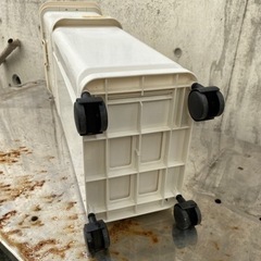 （取引き中）分別できるスマートダストボックス 2段 キャスター付き 中古の画像