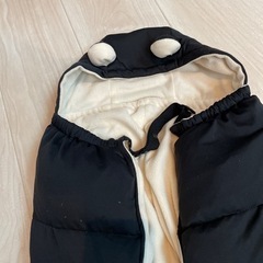 抱っこケープ付きダウンコートの画像