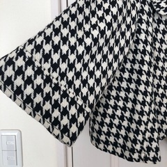 美品　レディース　ポンチョ風　ハーフコート　Mサイズの画像