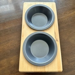 ペット、フードテーブル、餌台、餌入れ、食器台の画像