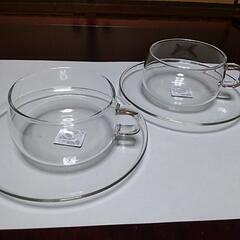 《新品》箱入り ティーカップ、ソーサー ２客