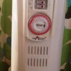 デロンギ  オイルヒーター D091549EFの画像