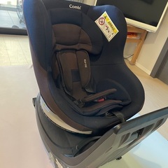 【combi チャイルドシート】46,200円→3,000円でお譲り致しますの画像