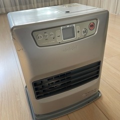 決まりました✨石油ストーブ　ファンヒーター　グレー