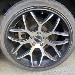 トヨタ　ヴェルファイア  19インチアルミホイールの画像