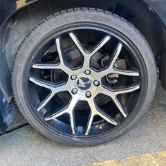 トヨタ　ヴェルファイア  19インチアルミホイールの画像