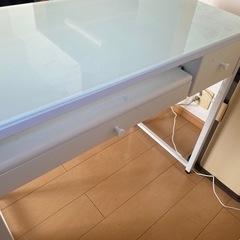 デスク　パソコンデスクの画像