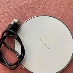 置くタイプの充電器