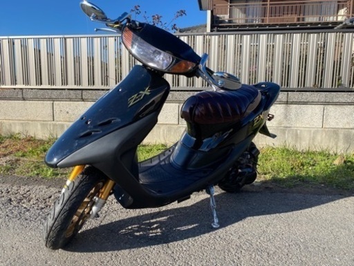 ☆ディオZXカスタム車両☆ビッグブレーキキット・チャンバー・社外サス仕様^_^バッテリー・シートなど新品交換で快調です☆