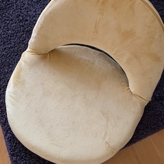 ニトリ座椅子カバー付き(2個セット)(取引者決定しました)