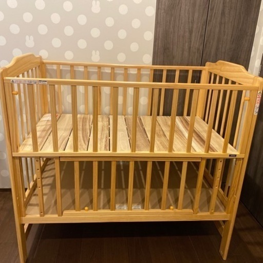 【お取り置き中】ベビーベッド　カトージ　ハイシート　美品