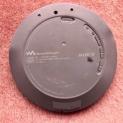 SONY CDウォークマン D-NE730 ソニー ポータブルCDプレーヤーの画像