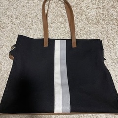 A4サイズが入るトートバック美品