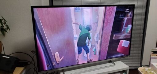 TOSHIBA REGZA 42J8 42型★フルハイビジョン液晶TV ★ LEDバックライト/HDMI/USB/無線LAN /WIFI/ D5 端子搭載 東芝 テレビ レグザ　説明書付き