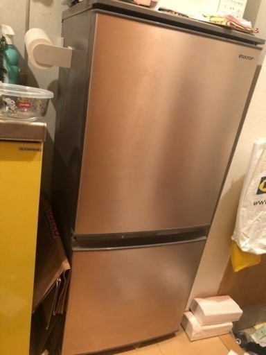 SHARP AQUA 冷蔵庫137㍑