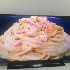 テレビ　40インチ