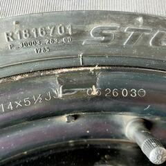 スタッドレスタイヤ 4本セット 175/65/R14 DBA-GEフィットなどの画像