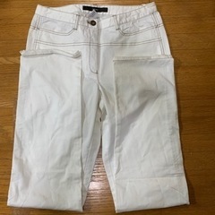 レディース　カジュアルパンツ