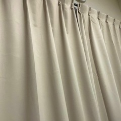 カーテン（コーナンで購入）