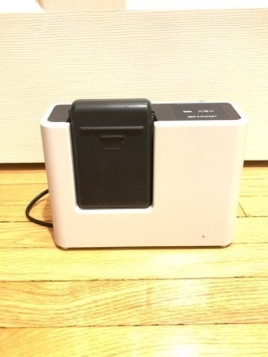 シャープ　SHARP  リチウムイオン電池　充電器