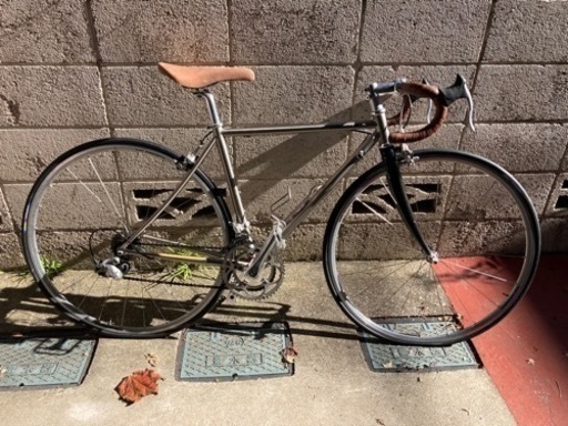 ロードバイク　クロモリ　カーボン　calamita due 日本製