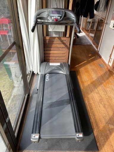 値下げしました　IGNIO トレッドミルランニングタイプ