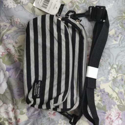 小さめショルダーバック　新品
