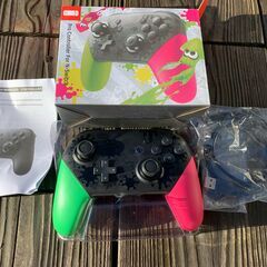 新品　並輸入品　Nintendo Switch Proコントロー...