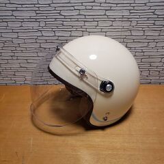 日曜限定　LEAD NOVIA ヘルメット　