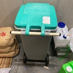 リサイクルカート　110Lの画像