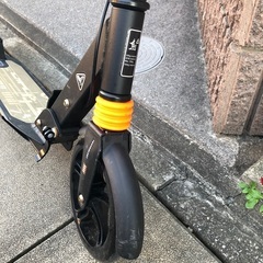 キックボード　キックスケーター　アーバンスクーター　黒の画像
