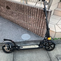 キックボード　キックスケーター　アーバンスクーター　黒の画像