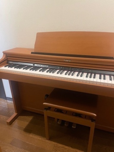 Roland 電子ピアノ　HP203lc
