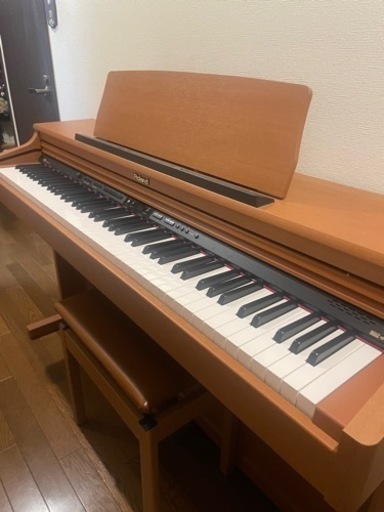 Roland 電子ピアノ　HP203lc