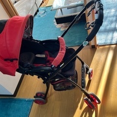 #1000円　アップリカのベビーカー