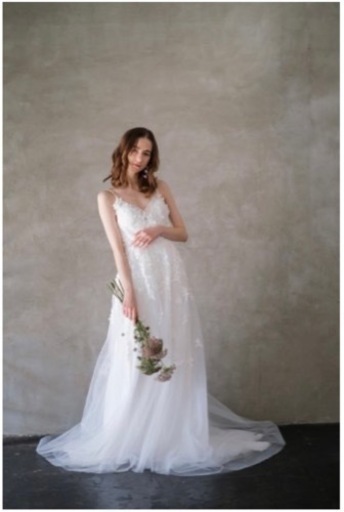 前撮りドレス　キャミソールドレス　ウェディング