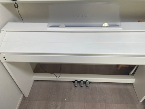 カシオ電子ピアノ白Px760