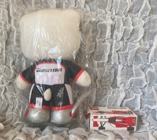 珍しい一点物❗️希少品！　F1 キティちゃん　トミカ　ブリジストンセット