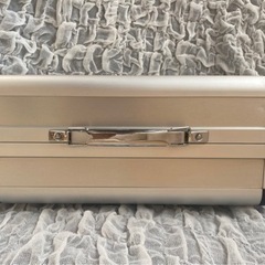 超希少！二度と出てこない(一点物) YahooBBジュラルミンケース！ 超希少！二度と出てこない(一点物) YahooBBジュラルミンケース
