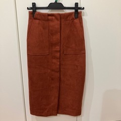 【決定済み】深みオレンジタイトスカート