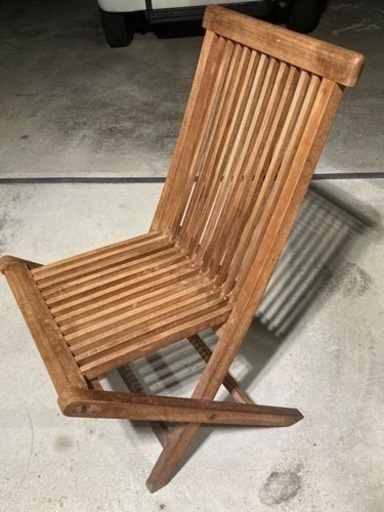 イス（代理出品）